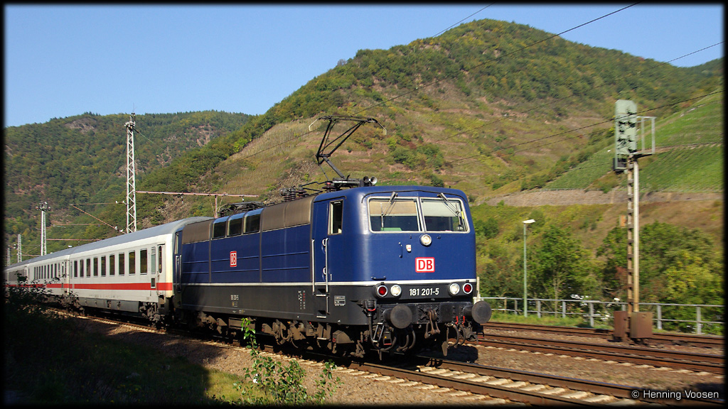 Око 181 1
